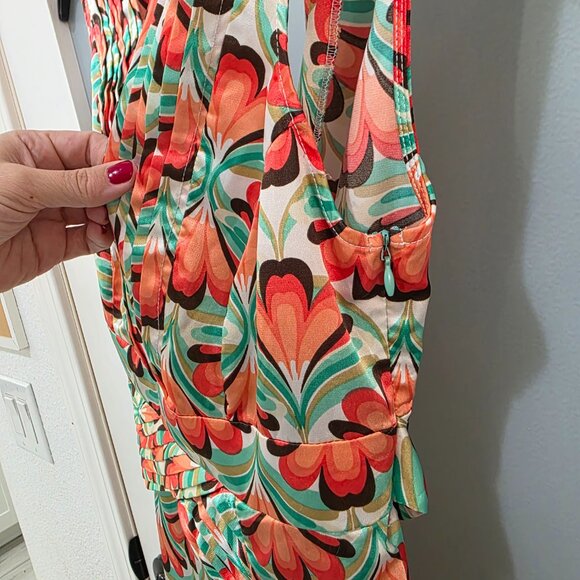 XOXO Floral Sleeveless Tank Blouse – Women’s Small Side Zip - Picture 4 of 11